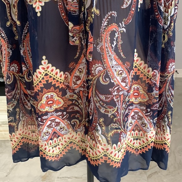 Cato Pleated Tie Front Paisley Woman’s‎ Navy Blue Blouse. Size(14-16) (70) - Picture 4 of 9